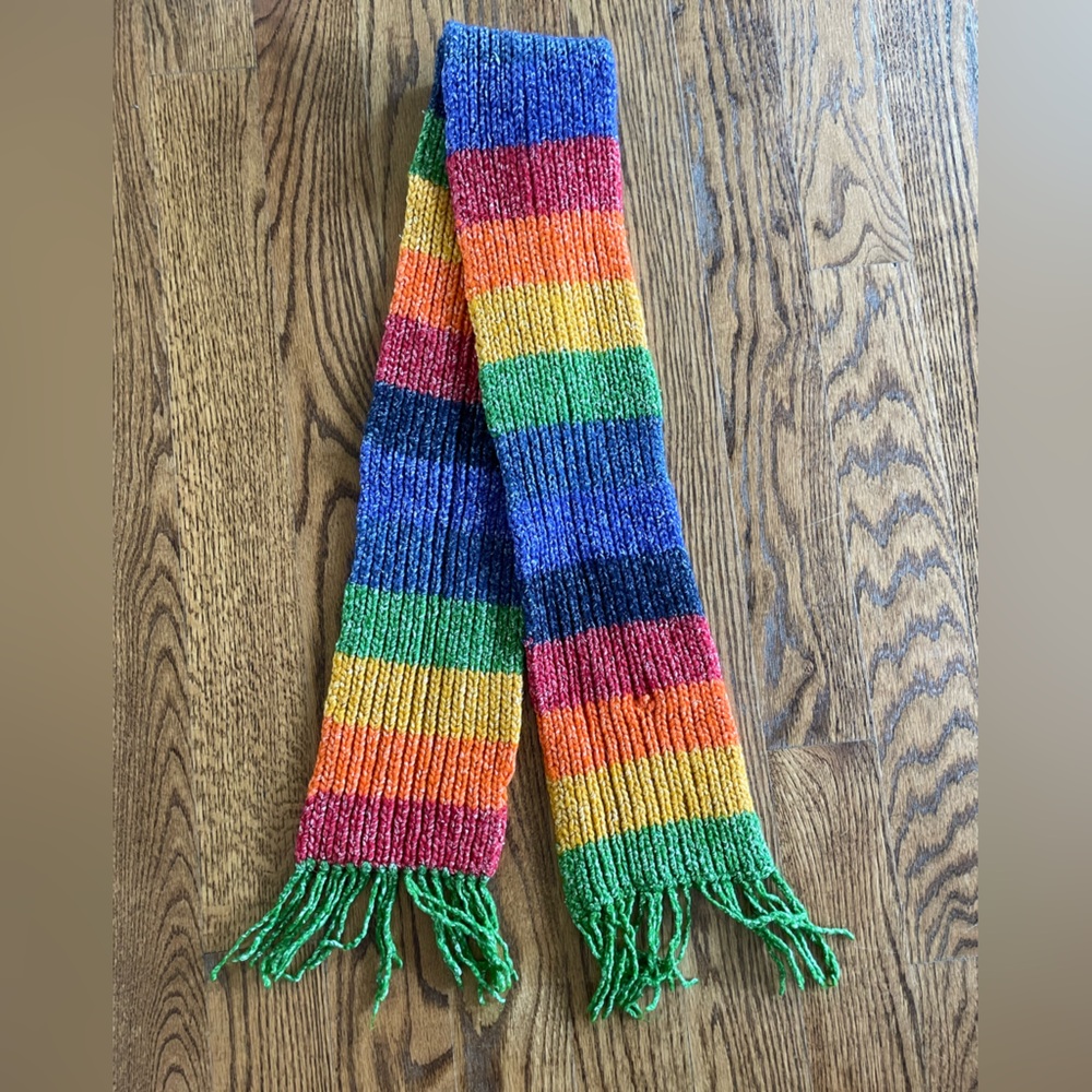 Handmade wool scarf OS - Picture 2 of 4